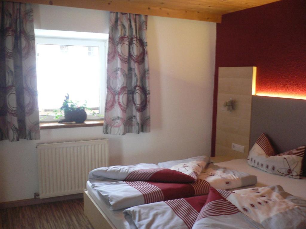 Appartement Haus Heidrun à Fendels Extérieur photo